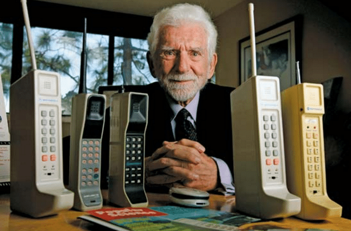 Biografi dan Profil Lengkap Martin Cooper – Penemu Handphone Pertama