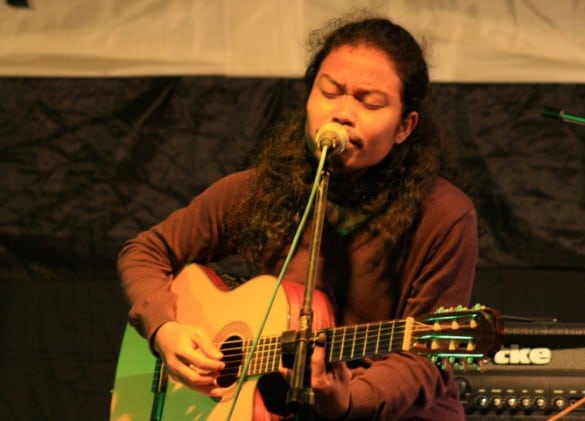 Chord Payung Teduh Gunung Dan Laut